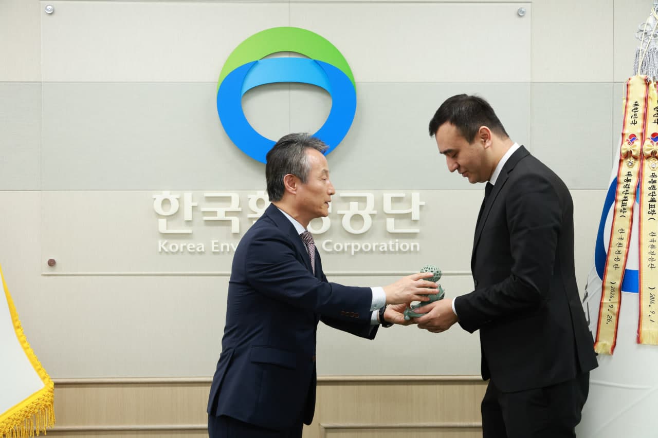 Koreya Respublikasi korporatsiyasi Jizzaxda chiqindini qayta ishlash zavodini quradi