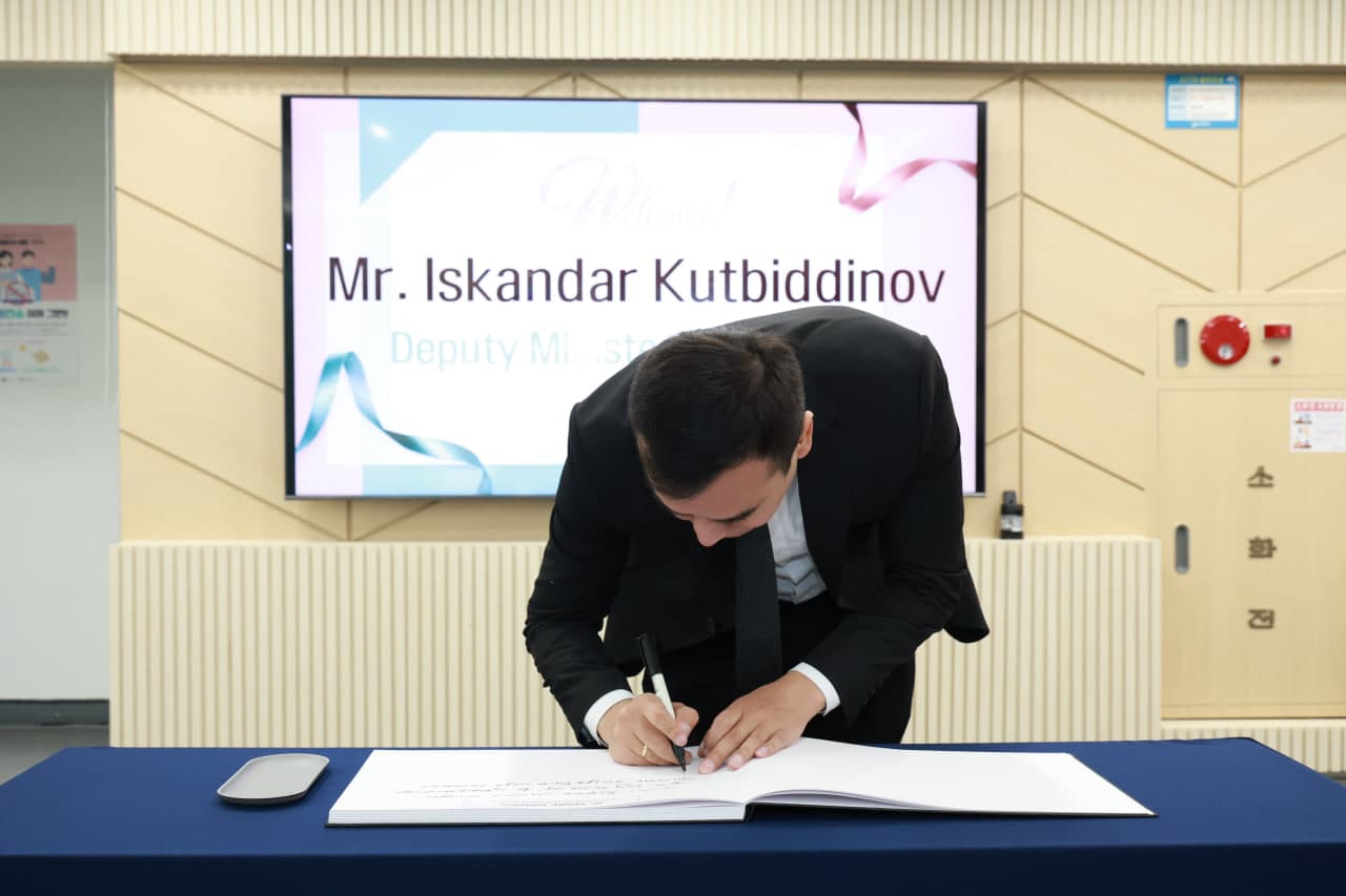 Koreya Respublikasi korporatsiyasi Jizzaxda chiqindini qayta ishlash zavodini quradi