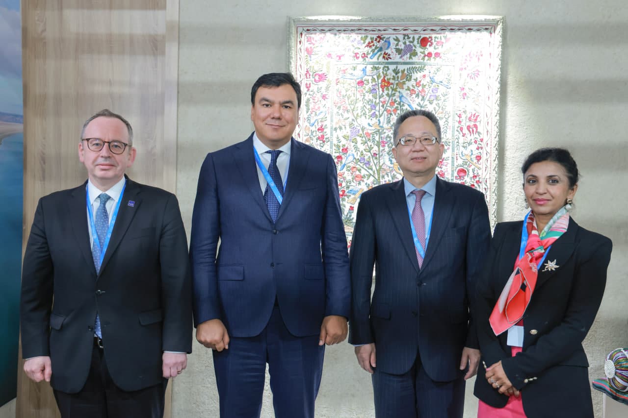 С АБР обсуждены перспективы сотрудничества в сфере климатических технологий и образования