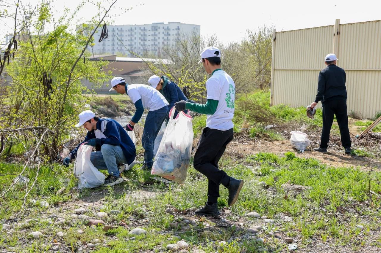 O‘zbekiston bo‘ylab belgilangan hududlar 300 tonnadan ortiq chiqindidan tozalandi