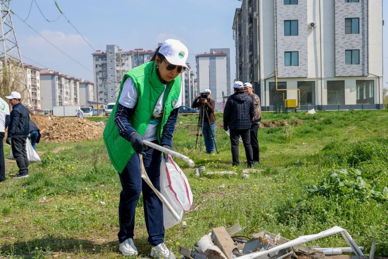O‘zbekiston bo‘ylab belgilangan hududlar 300 tonnadan ortiq chiqindidan tozalandi