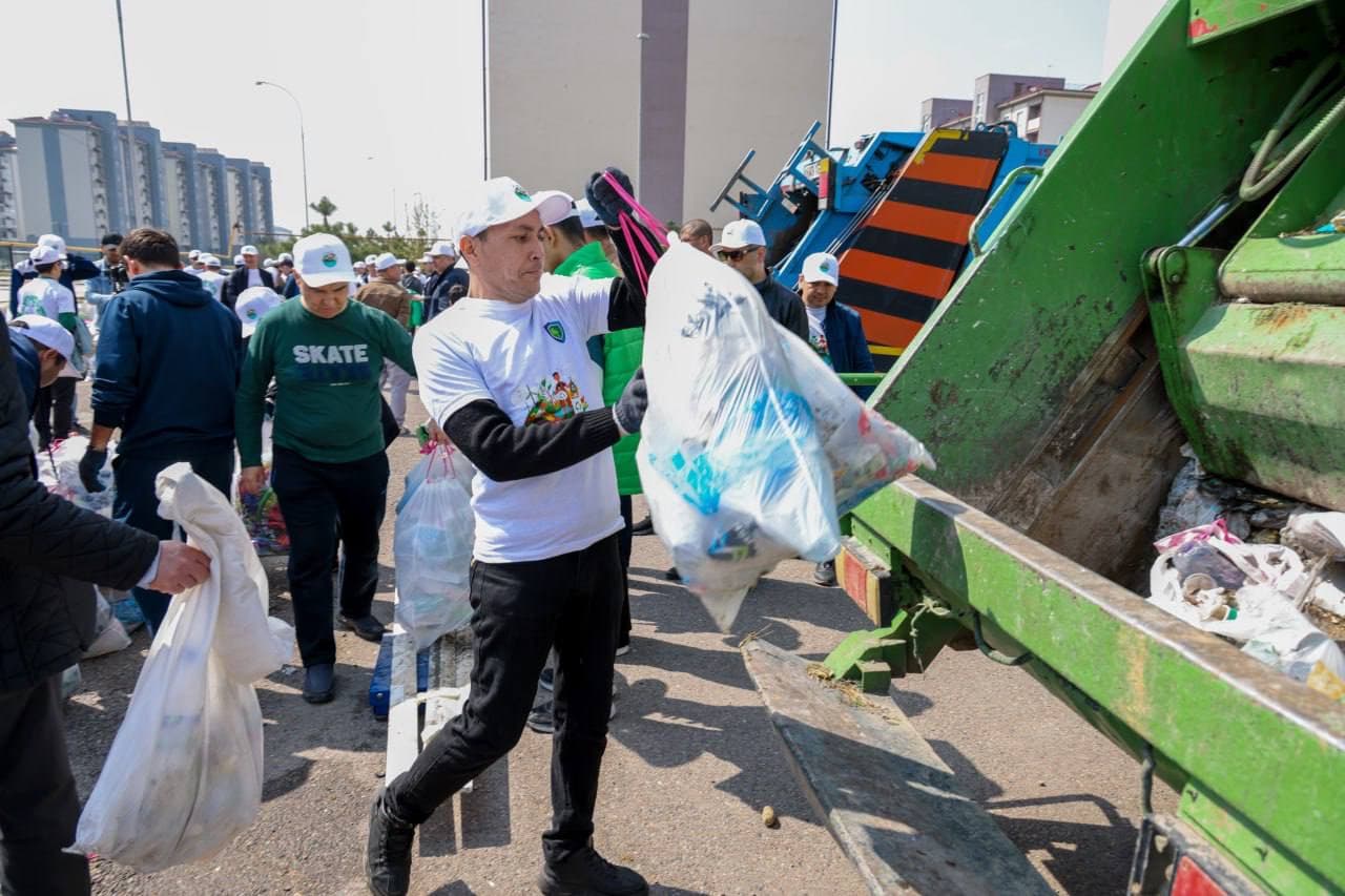 O‘zbekiston bo‘ylab belgilangan hududlar 300 tonnadan ortiq chiqindidan tozalandi