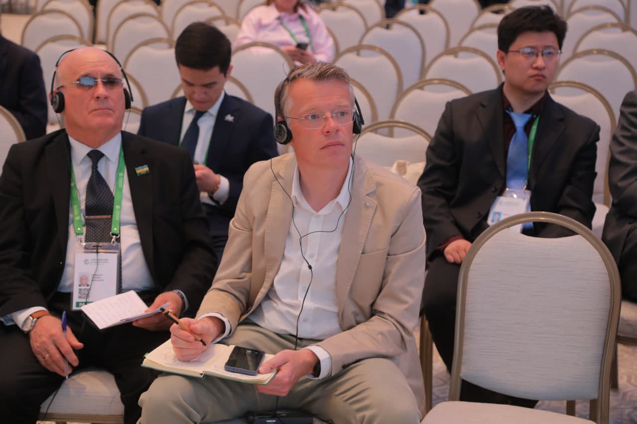 The need for a scientific approach and innovative solutions in addressing climate issues was emphasized