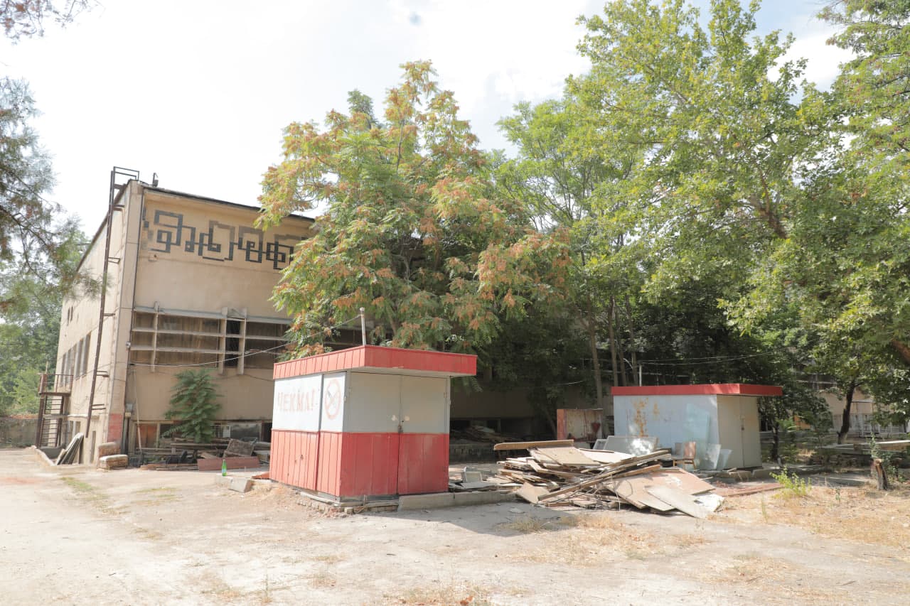 Из заброшенного участка в зелёный сад: Первый общественный зелёный парк станет одним из любимых мест для досуга