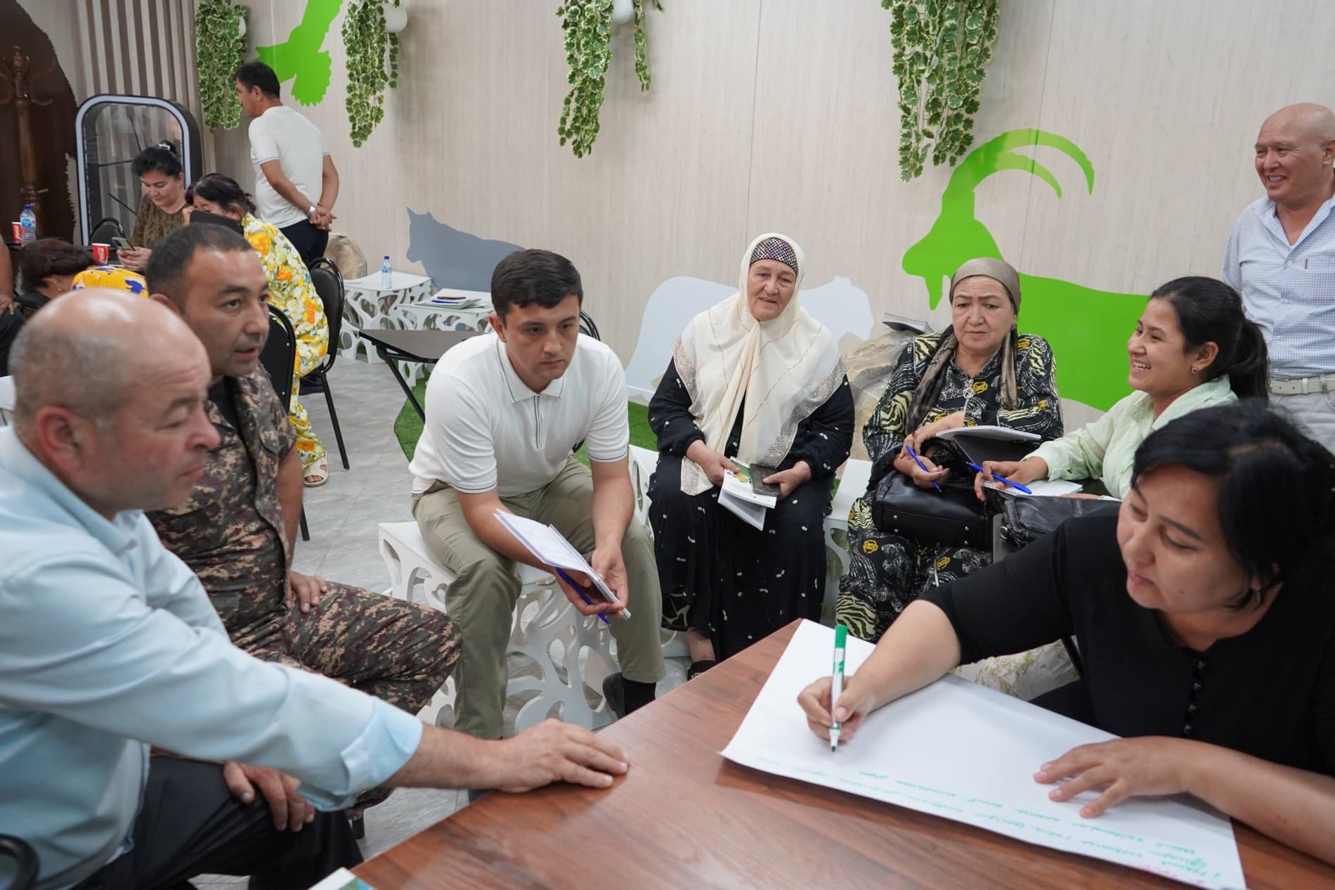 130 nafardan ortiq kishi yerlarni tiklash va tabiatni asrash bo‘yicha o‘qitildi