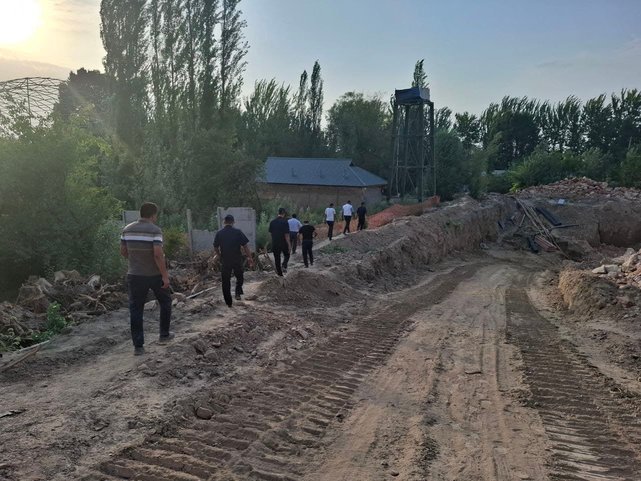 Andijonda Janubiy Farg‘ona kanali suvini ifloslantirayotgan manba aniqlandi