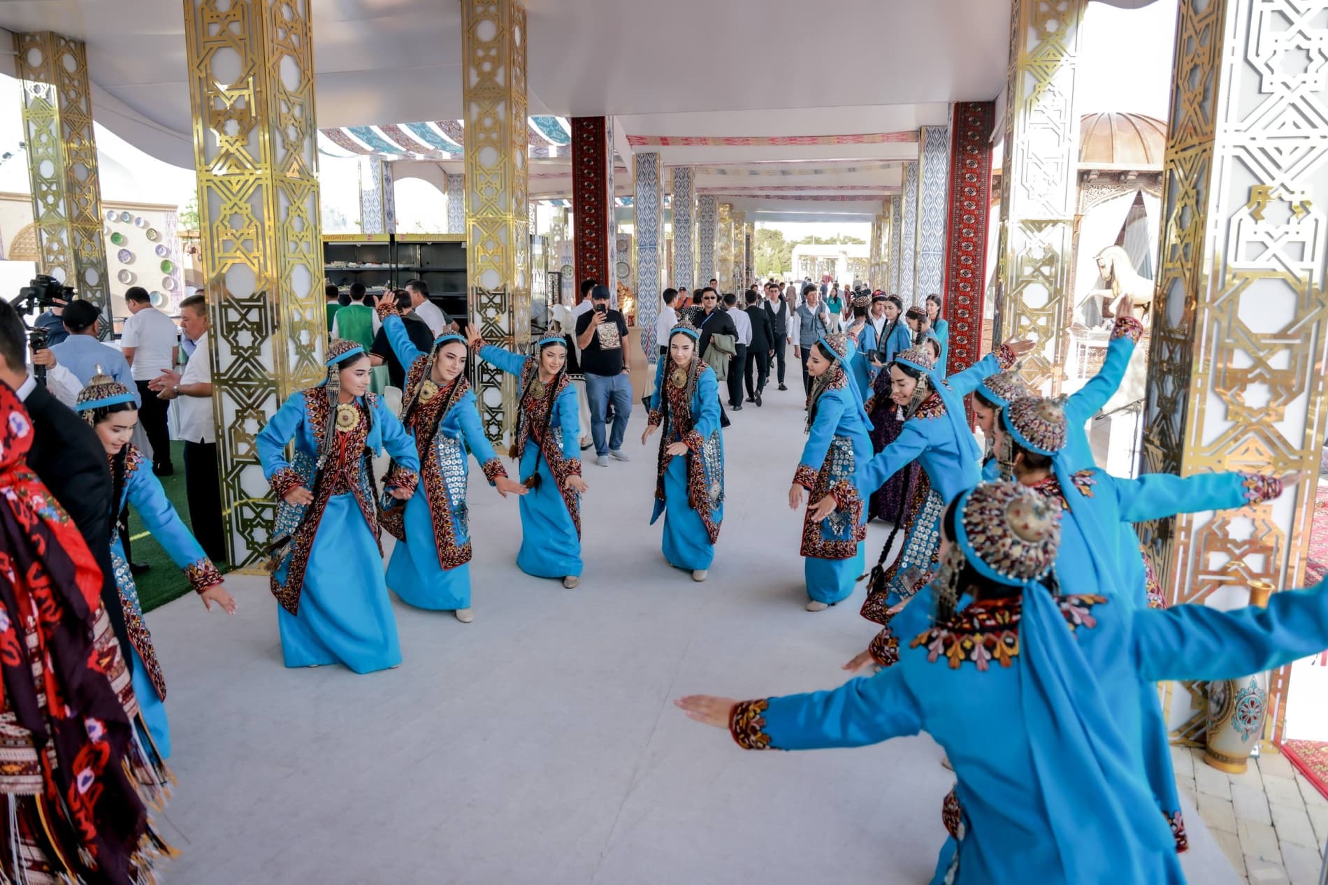 "Avaza"da BMT Konferensiyasi yakunlandi: O‘zbekiston iqlim kun tartibi va madaniy merosini taqdim etdi