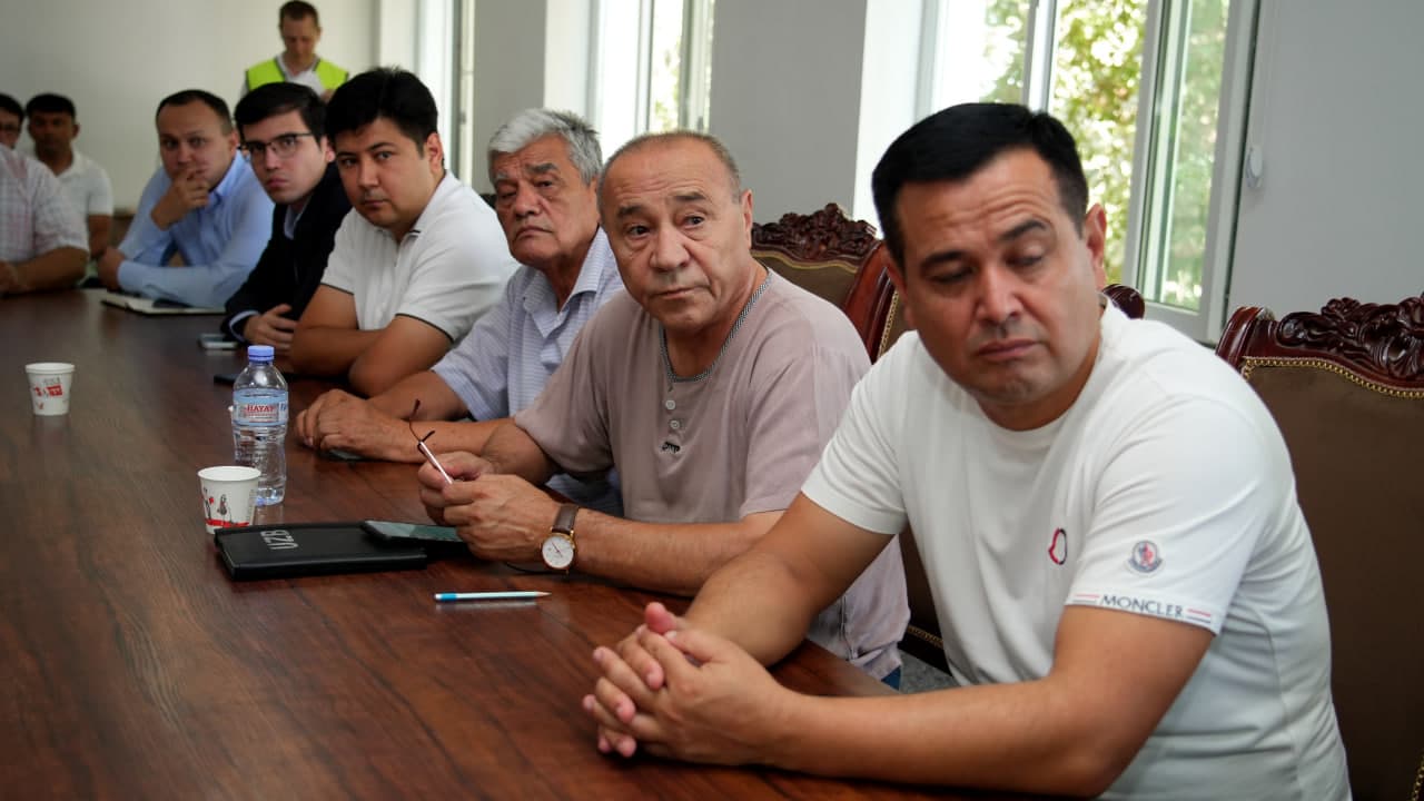 Toshkent tumanida quyosh panellari o‘rnatishga qaratilgan yirik loyiha bo‘yicha jamoatchilik eshituvi o‘tkazildi
