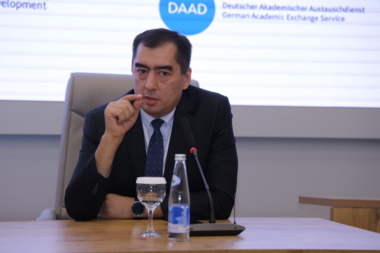 The role of sustainable tourism in environmental protection was emphasized