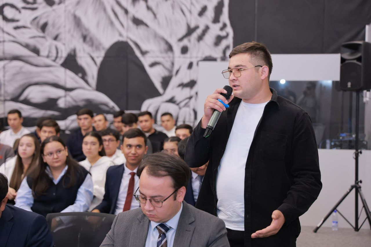 Yoshlarning atrof-muhitni asrashga qaratilgan g‘oya va takliflari tinglandi