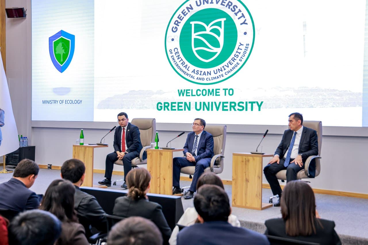 Yoshlarning atrof-muhitni asrashga qaratilgan g‘oya va takliflari tinglandi