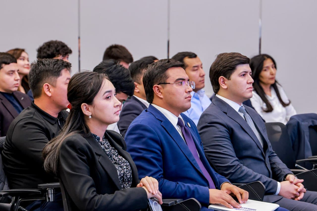 Yoshlarning atrof-muhitni asrashga qaratilgan g‘oya va takliflari tinglandi