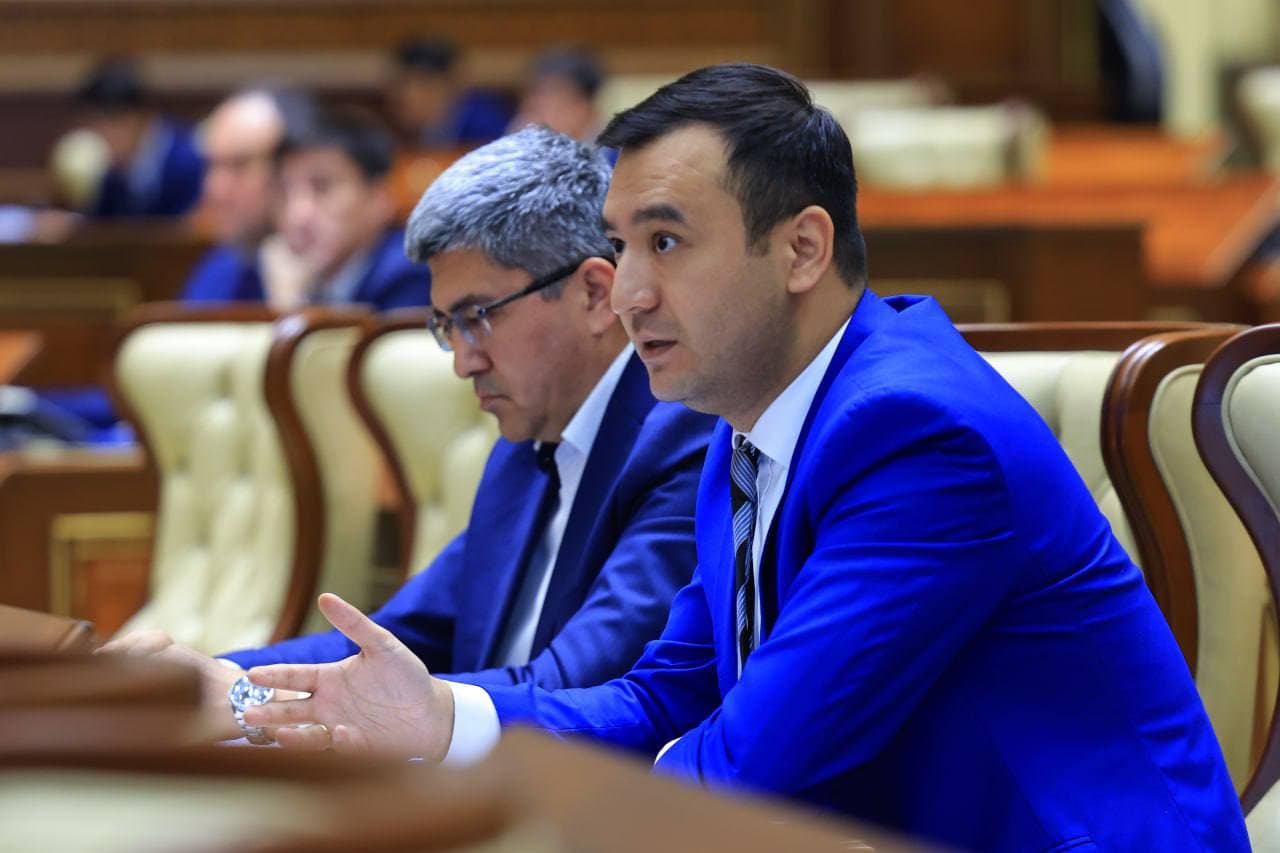 В Узбекистане введут сбор за утилизацию строительного стекла