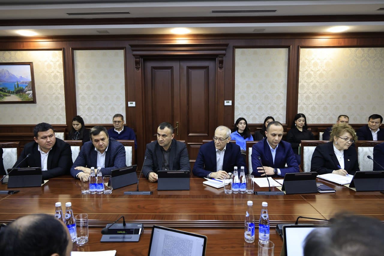 Senatda ekologik huquqbuzarliklarga qarshi javobgarlikni kuchaytirishga qaratilgan qonun muhokama qilindi