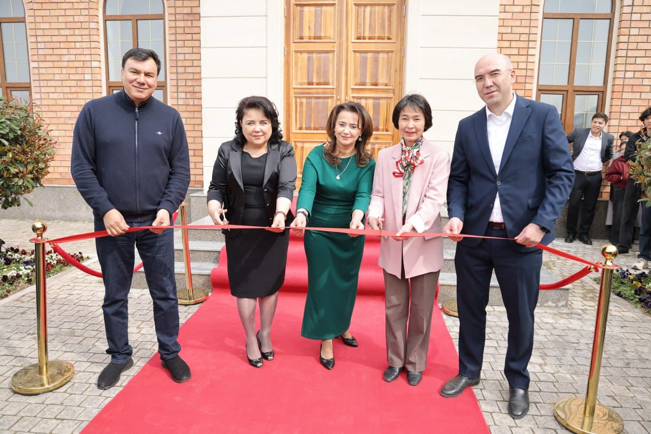 An Exhibition of Unique Works Opens at the ARTepa Gallery in Tashkent