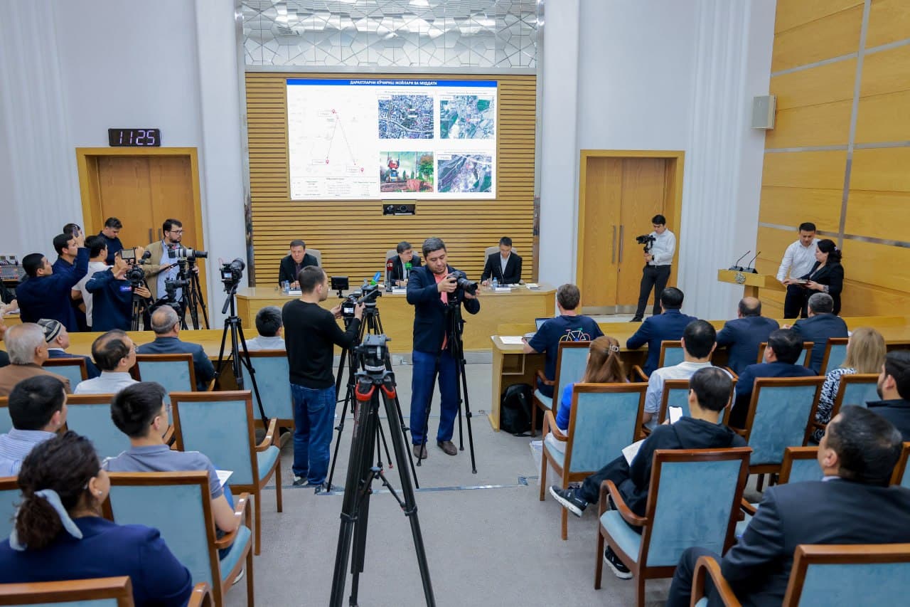 Toshkentni aholi uchun yanada qulay va xavfsiz shaharga aylantirishga qaratilgan loyiha muhokama qilindi