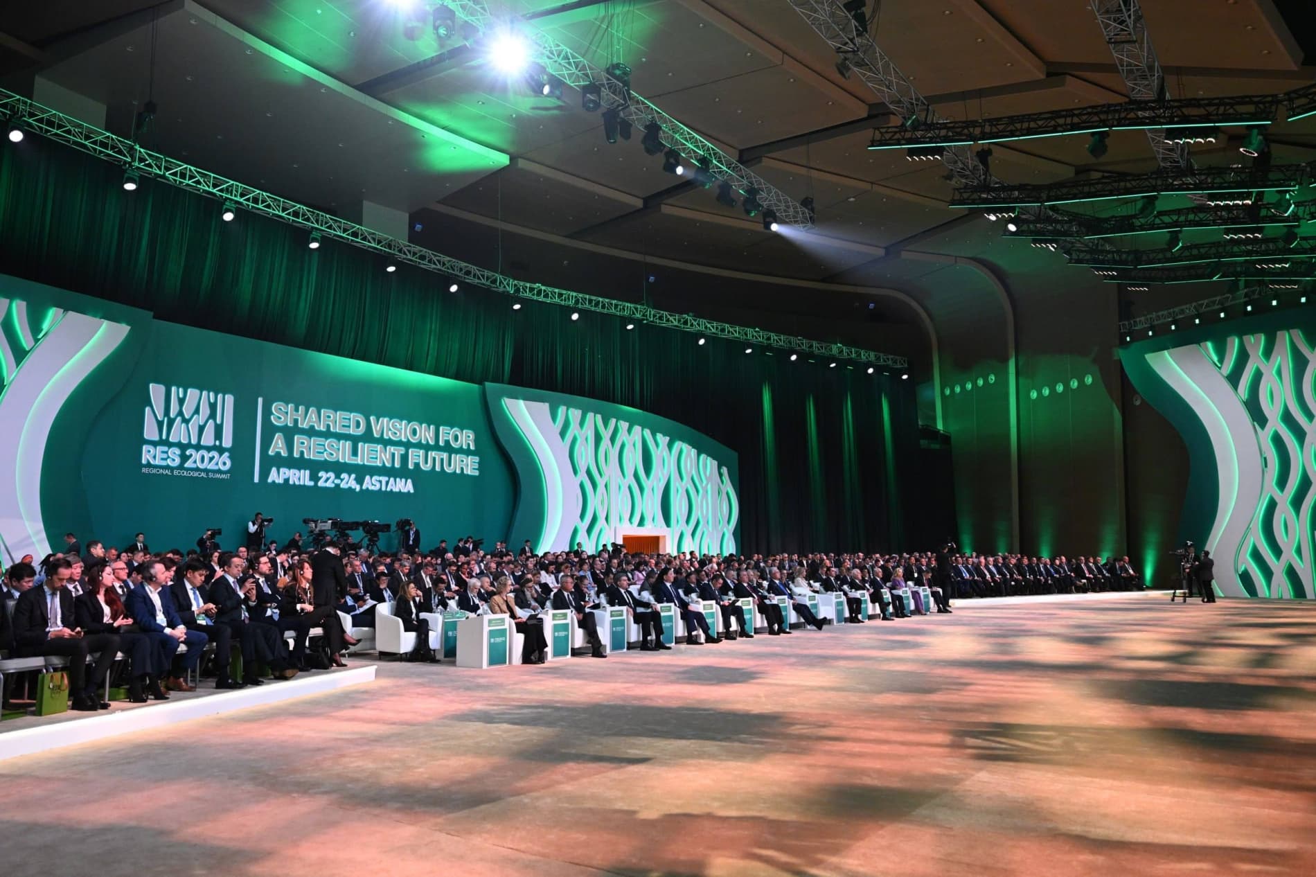 Shavkat Mirziyoyev dolzarb ekologik masalalarga qaratilgan muhim tashabbuslarni ilgari surdi