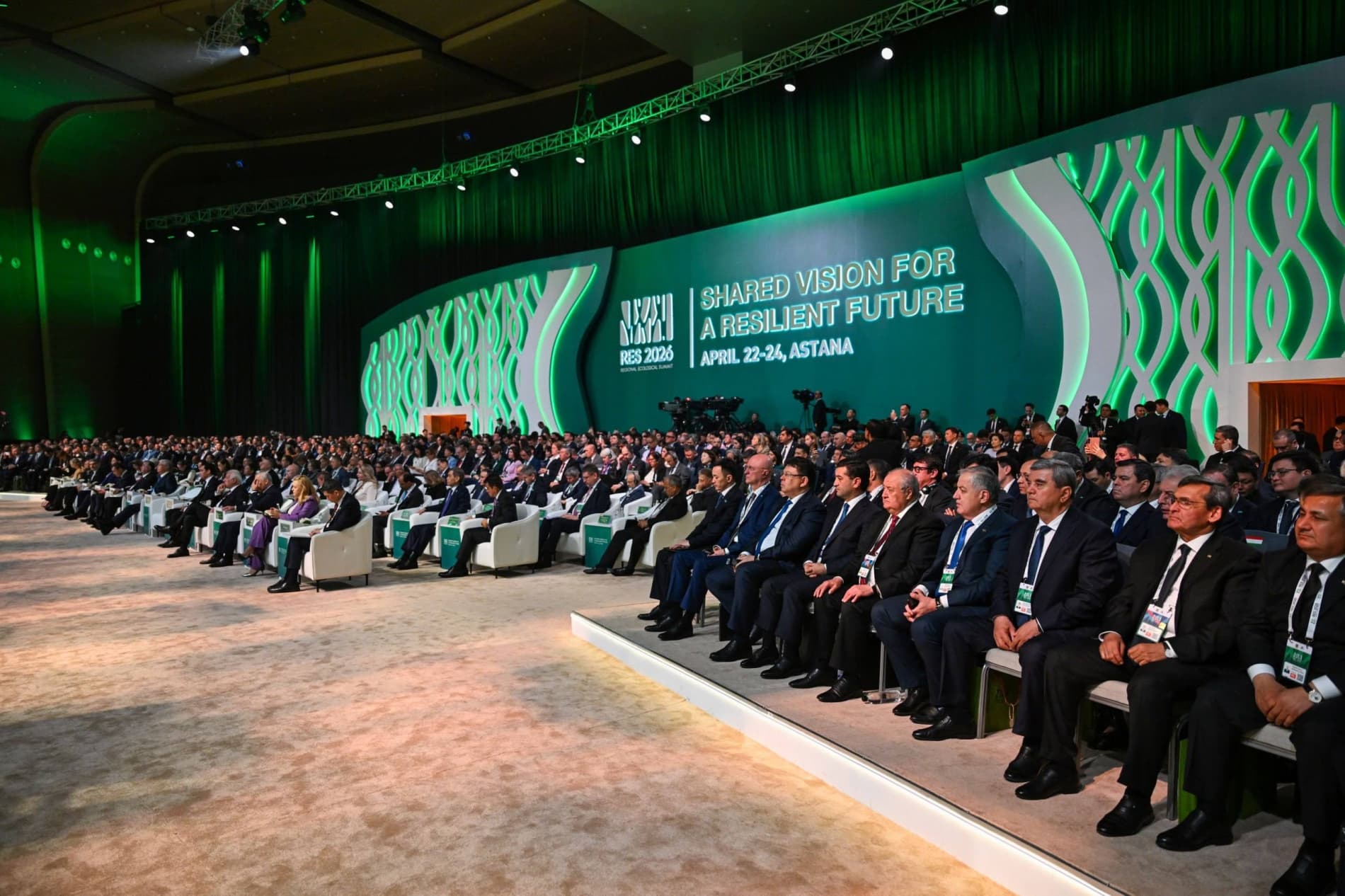 Shavkat Mirziyoyev dolzarb ekologik masalalarga qaratilgan muhim tashabbuslarni ilgari surdi