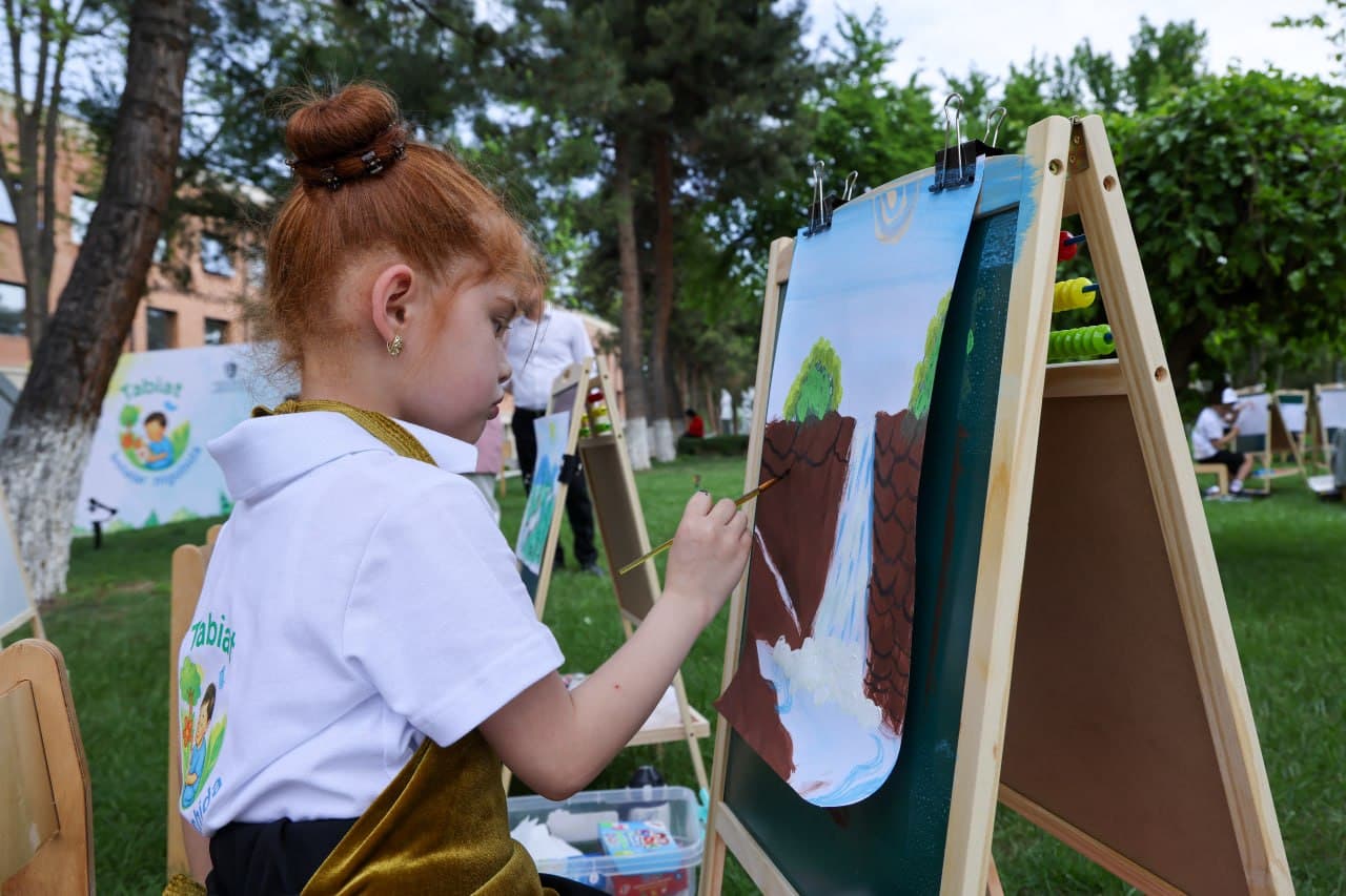 Дети дошкольного возраста создали уникальные рисунки на тему природы