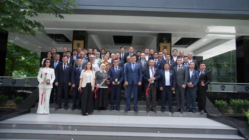 Ekologlar va faollarning atrof-muhitni muhofaza qilishdagi hissasi e’tirof etildi