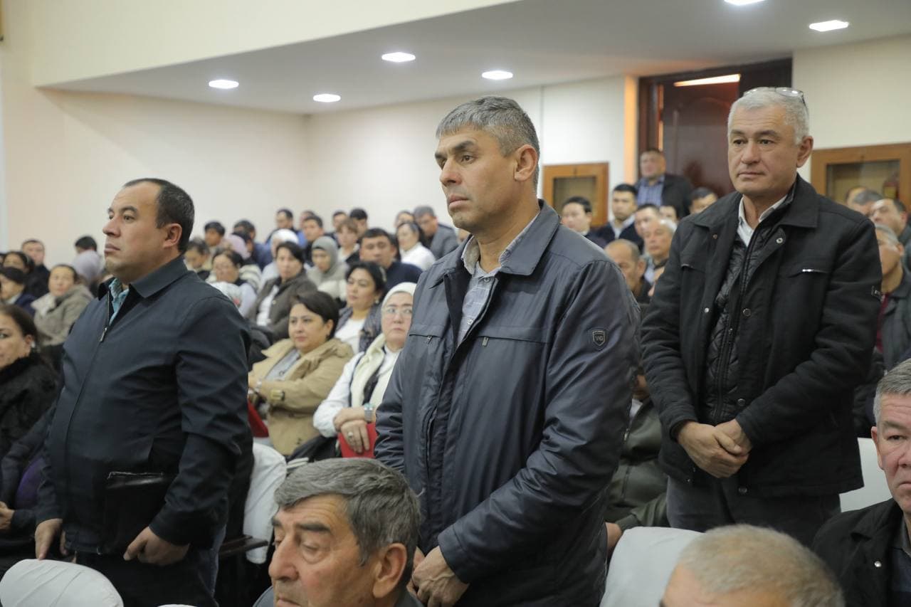 Qibray tumani hokimi Muzaffar Rashidov tumanda Murojaat