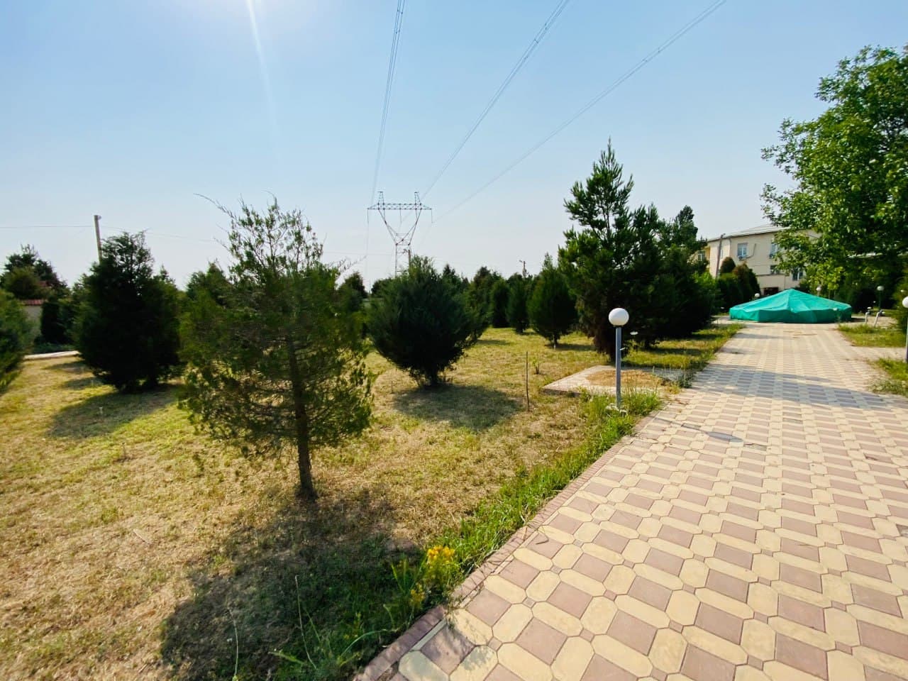 Sobiq shifoxona binosi