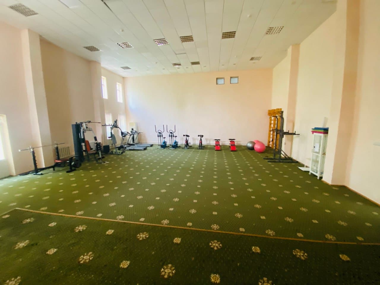 Sobiq shifoxona binosi