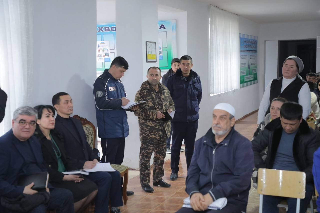 Parvoz mahallasida jinoyatchilikning oldini olish masalalariga bag‘ishlangan uchrashuv o‘tkazildi