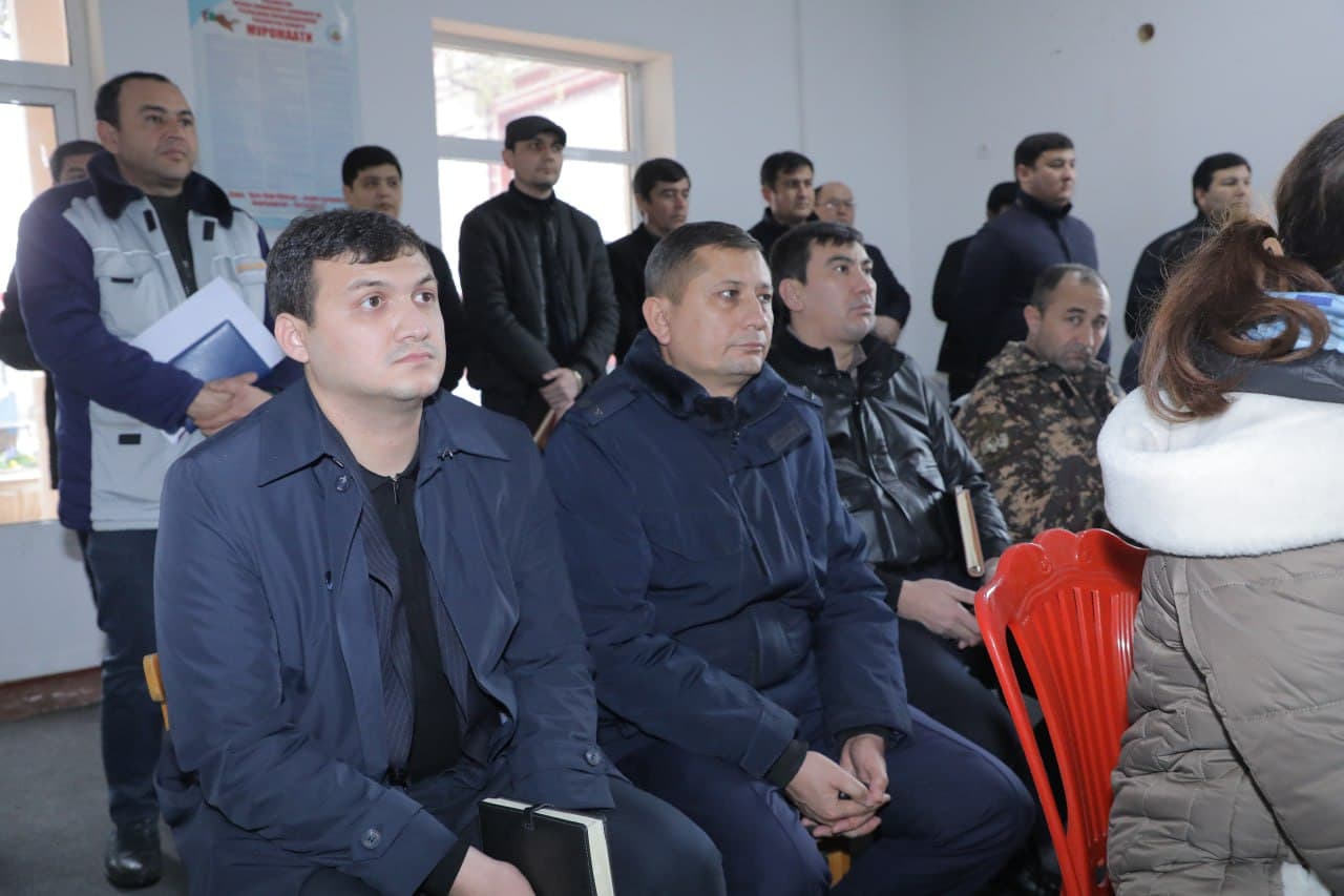 Uzumzor mahallasida jinoyatchilik holatlari tanqidiy tahlil qilindi