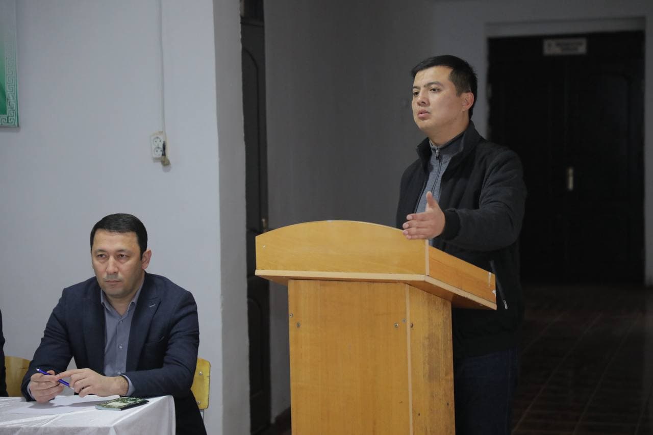 Parvoz mahallasida jinoyatchilikning oldini olish masalalariga bag‘ishlangan uchrashuv o‘tkazildi