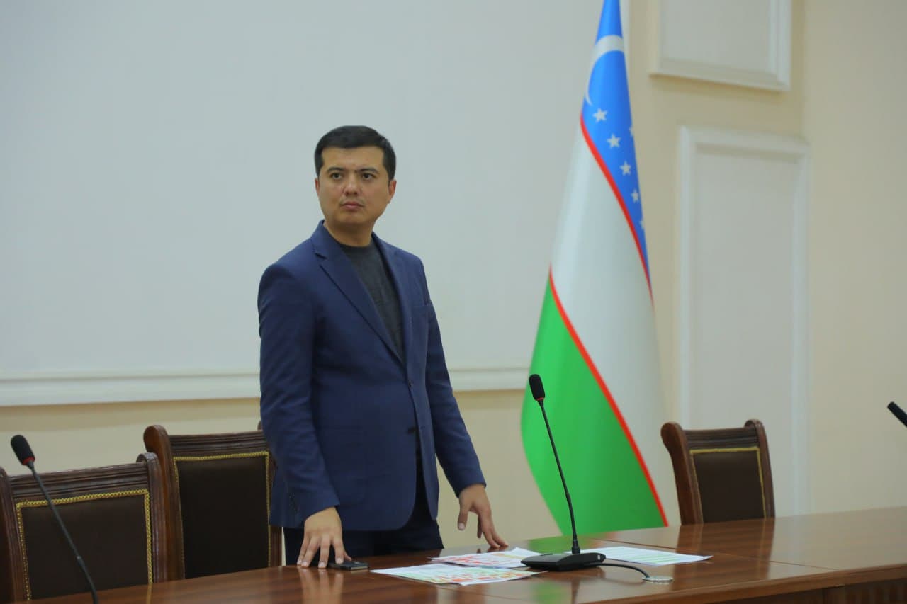 Mahallalardagi muammolar va ustuvor vazifalar tanqidiy muhokama qilindi