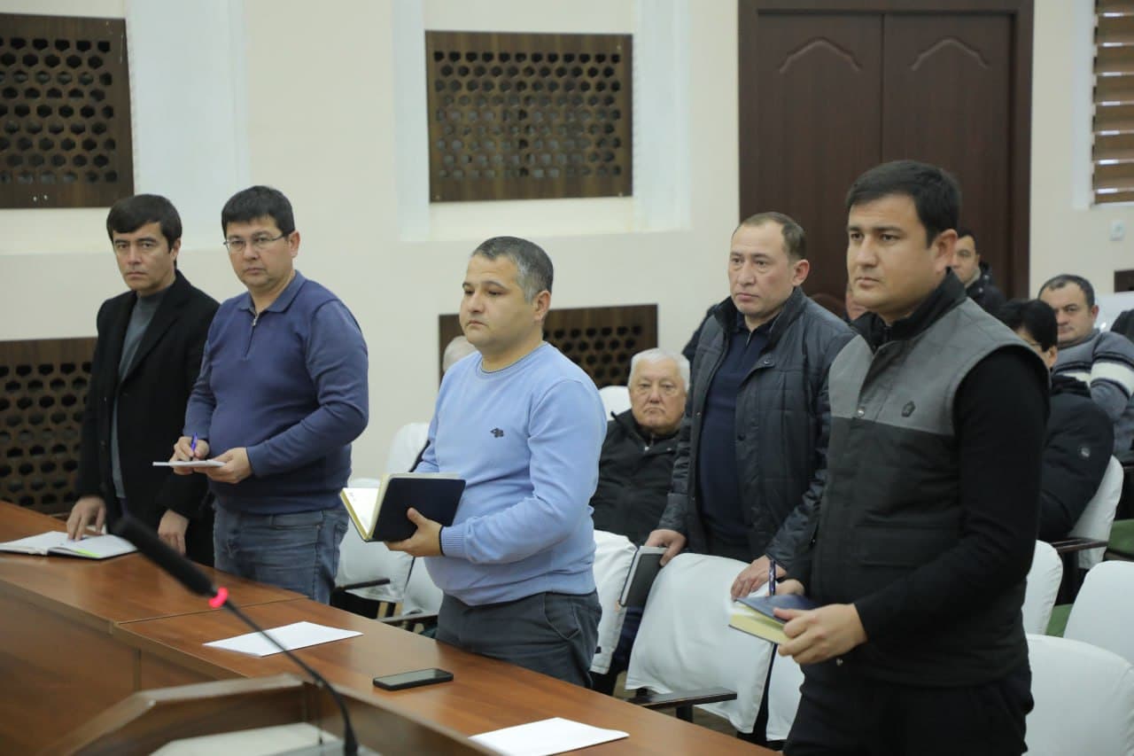 Tumanda mavsumiy qishloq xo‘jaligi ishlari ijrosi tanqidiy tahlil qilindi