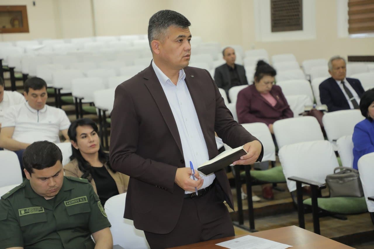 Xalq deputatlari Qibray tuman Kengashinig 7-chaqiriq, XX-sessiyasi bo'lib o'tdi