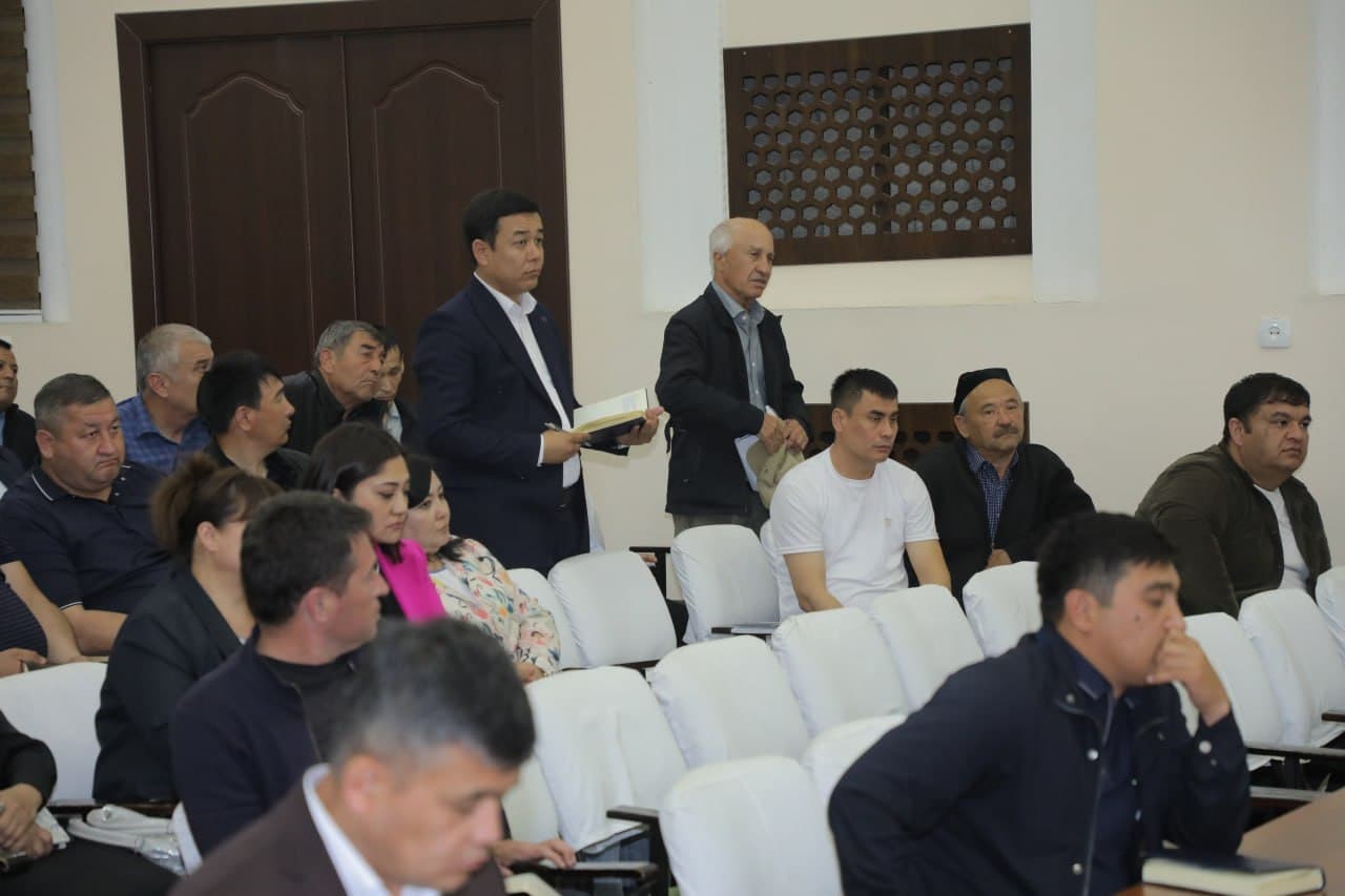 Korrupsiyaga qarshi qatʼiy kurash: tumanda tahliliy muhokama oʼtkazildi