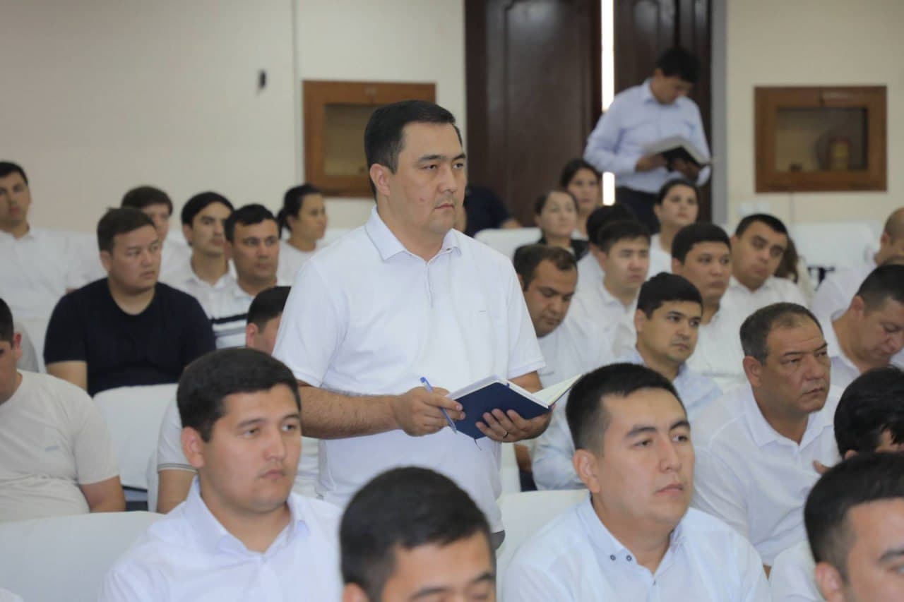 Yoshlar bilan ishlashda sustkashlikka yo‘l qo‘ygan mas'ullar qat'iy ogohlantirildi