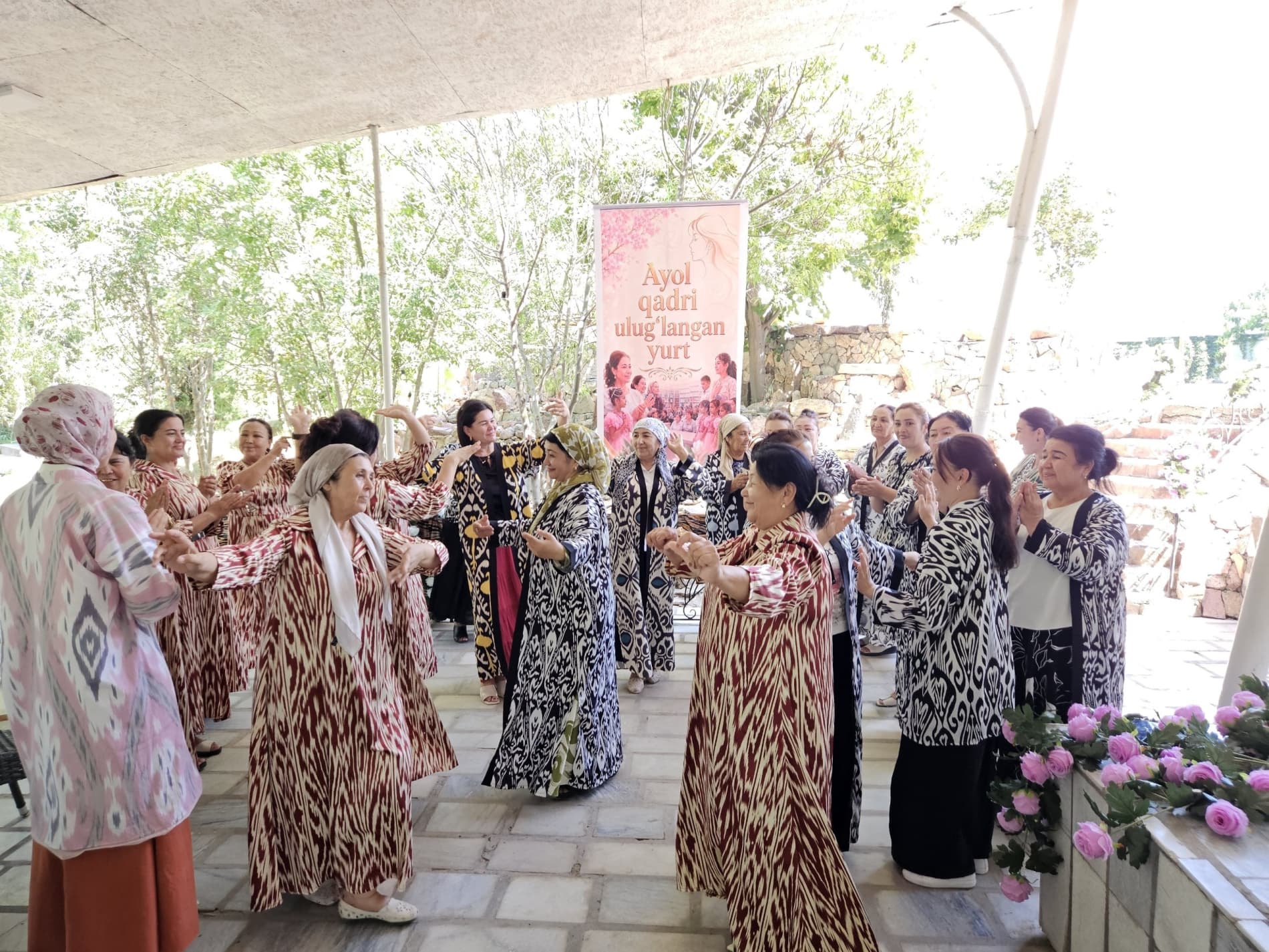 Tumanda "Ayol qadri ulug‘langan yurt" shiori ostida bayram tadbiri o‘tkazildi