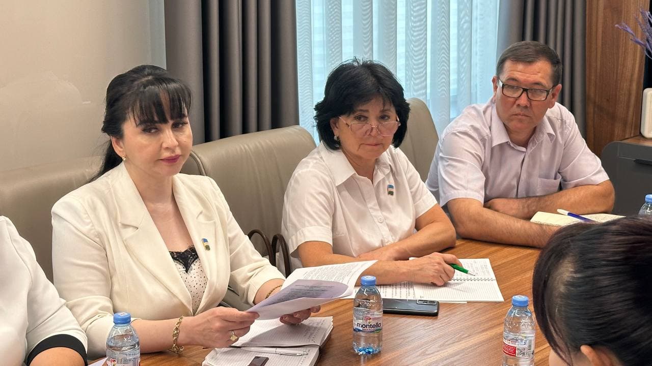 Xalq deputatlari Qibray tuman Kengashinig 7-chaqiriq, XXIV-sessiyasi bo'lib o'tdi
