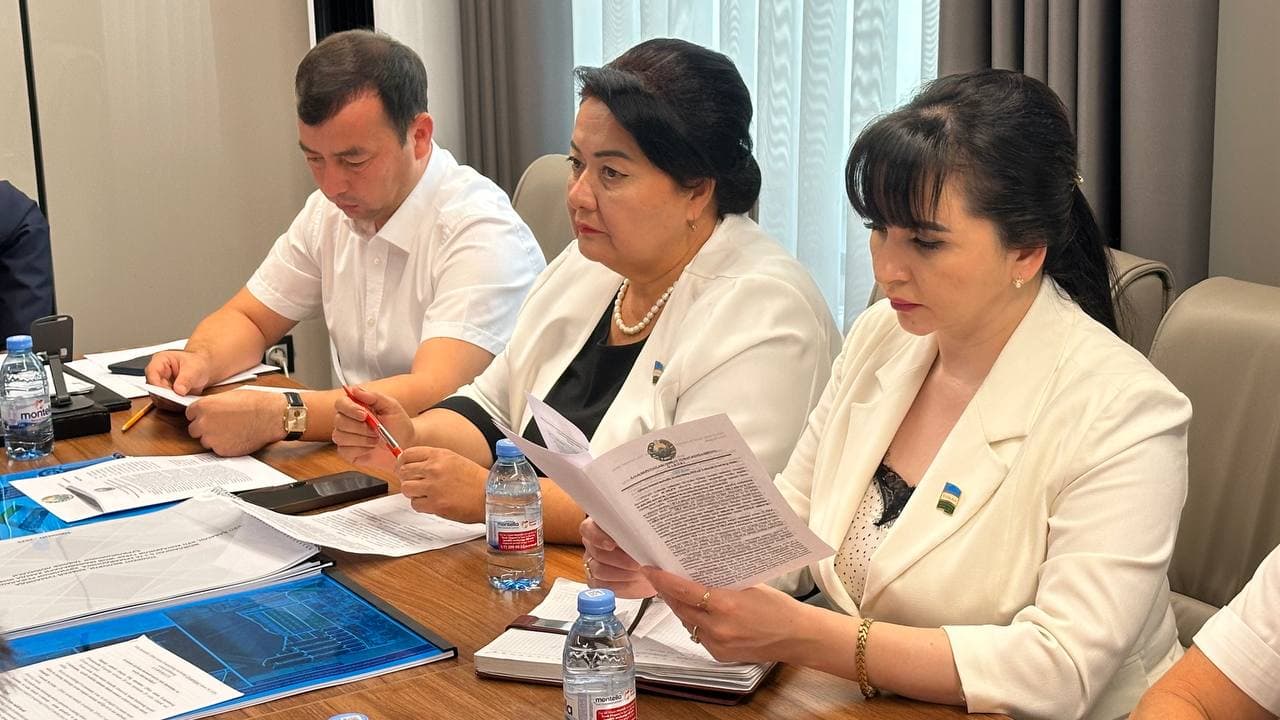 Xalq deputatlari Qibray tuman Kengashinig 7-chaqiriq, XXIV-sessiyasi bo'lib o'tdi