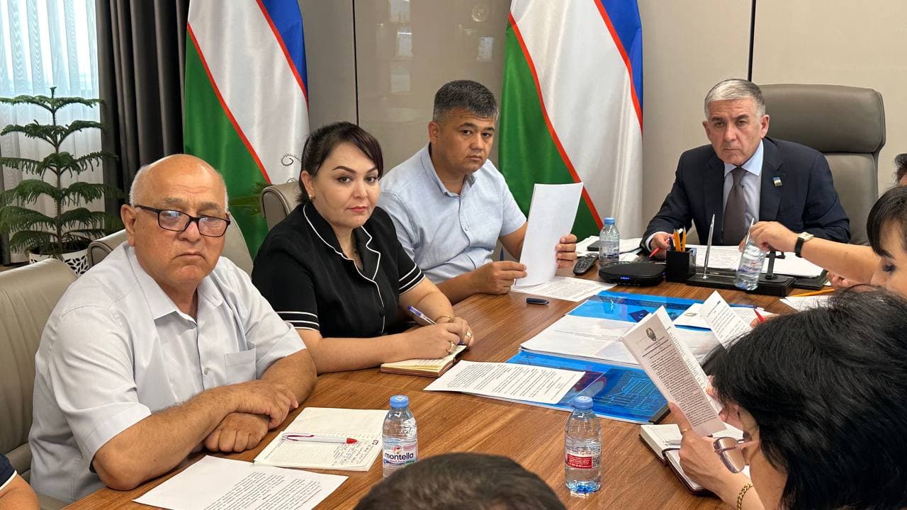 Xalq deputatlari Qibray tuman Kengashinig 7-chaqiriq, XXIV-sessiyasi bo'lib o'tdi