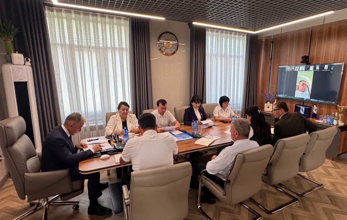 Xalq deputatlari Qibray tuman Kengashinig 7-chaqiriq, XXV-sessiyasi bo'lib o'tdi