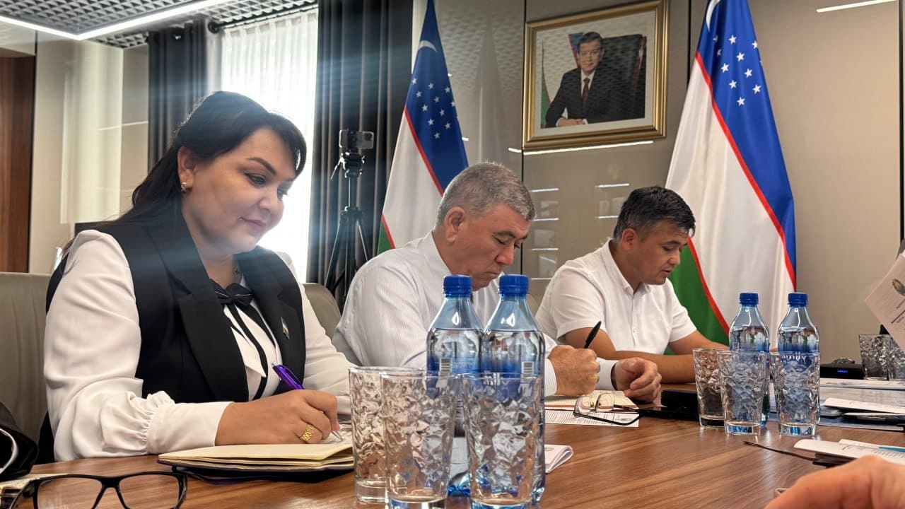 Xalq deputatlari Qibray tuman Kengashinig 7-chaqiriq, XXV-sessiyasi bo'lib o'tdi