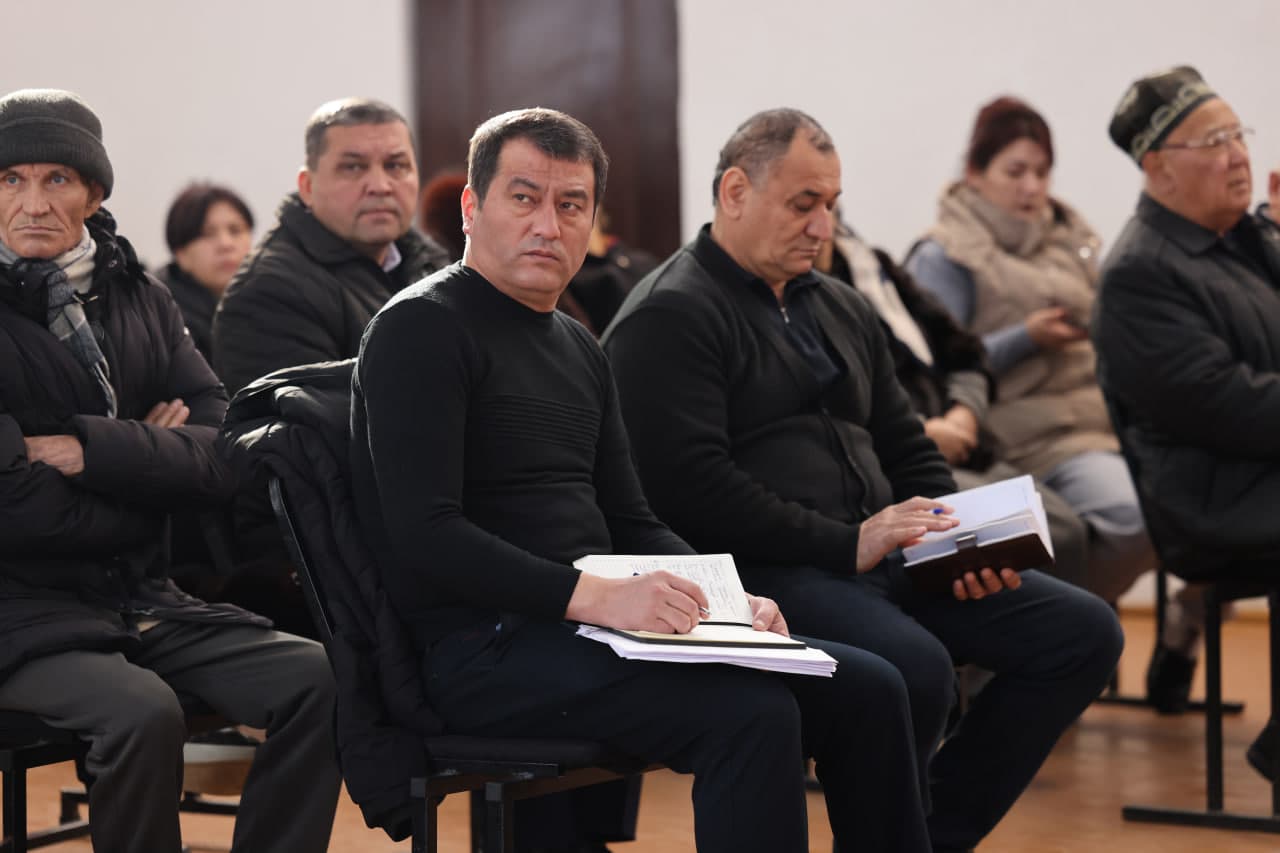 Nurafshon shahrida aholi muammolarini hal etishga bag'ishlangan sayyor qabul tashkil etildi