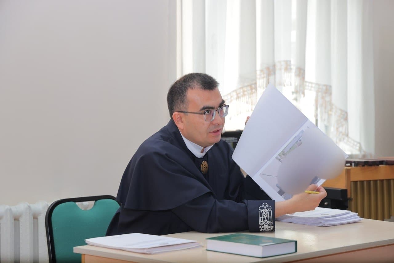 Nurafshon shahrida sayyor sud majlisi bo'lib o'tdi