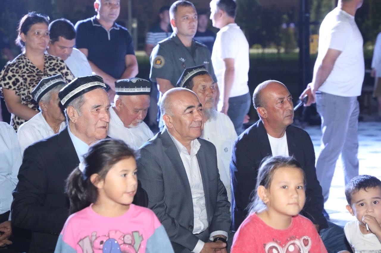 Nurafshonda barpo etilgan muazzam favvoralar ansambli shaharga o‘zgacha tarovat baxsh etmoqda