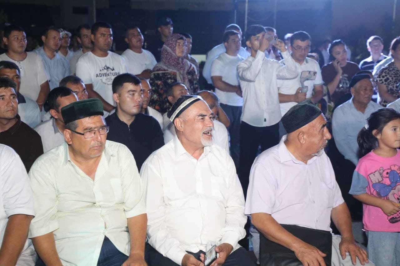 Nurafshonda barpo etilgan muazzam favvoralar ansambli shaharga o‘zgacha tarovat baxsh etmoqda