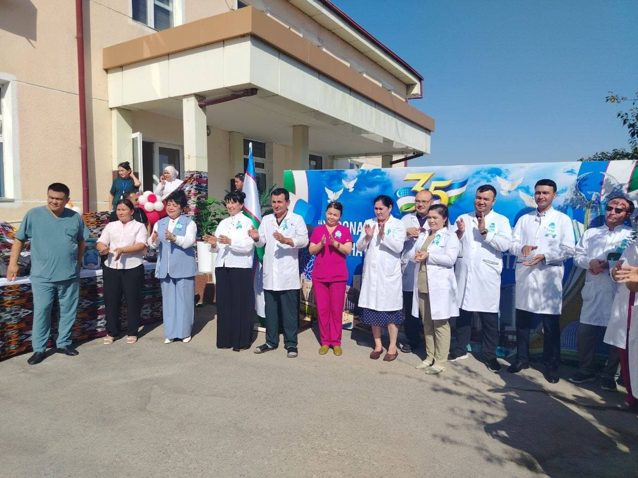 Nurafshon shahar tibbiyot birlashmasida bayram tadbiri o‘tkazildi