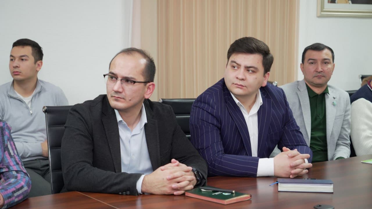 Конституция – надёжная гарантия построения демократического и опирающегося на права человека государства