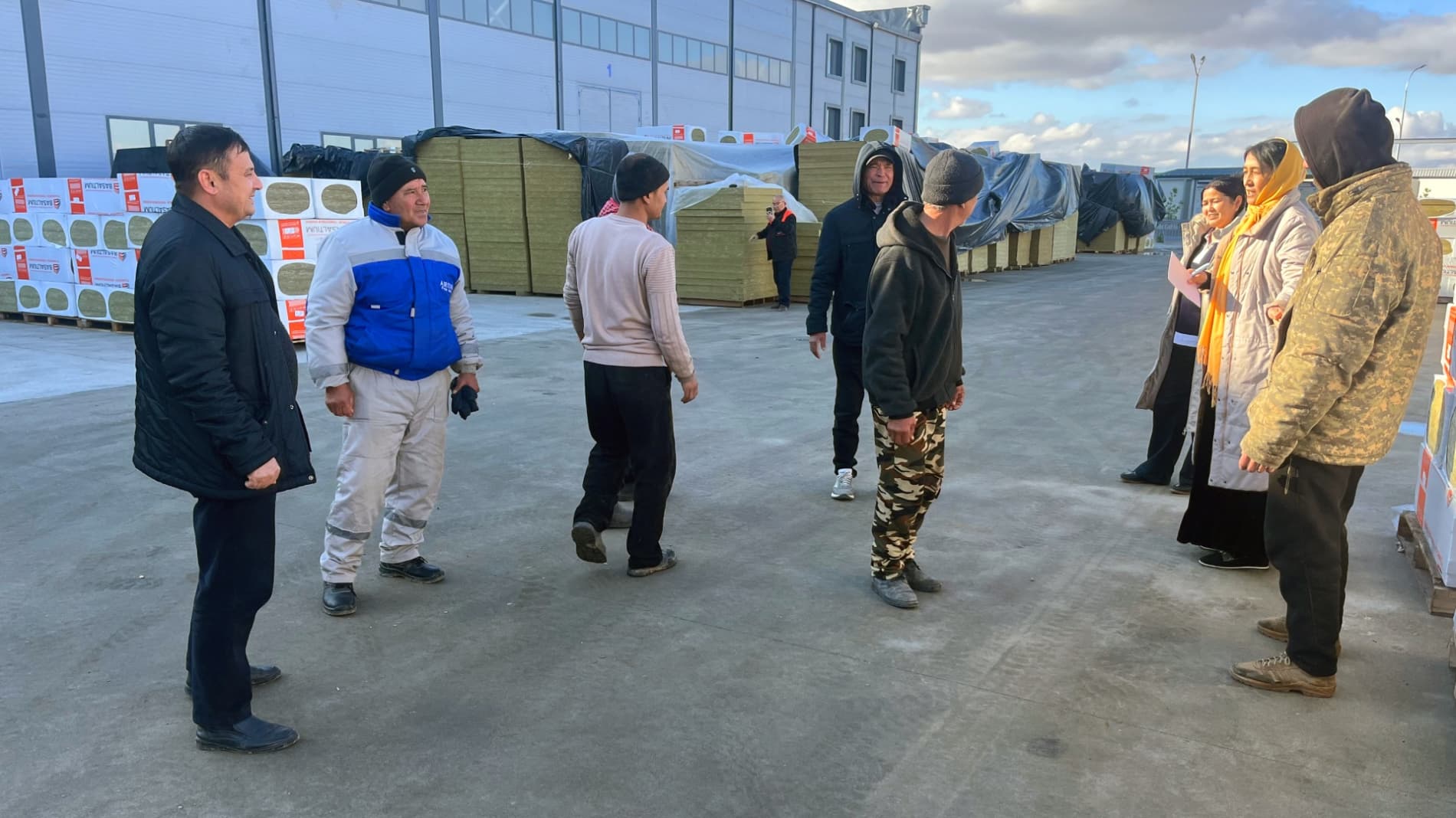 Issiqxona plyonkasi ishlab chiqarish loyihasi bo‘yicha eshituv