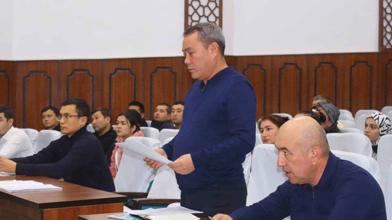 Oqoltin tumanida sport sohasining bugungi real holati ochiq va tanqidiy ruhda muhokama qilindi