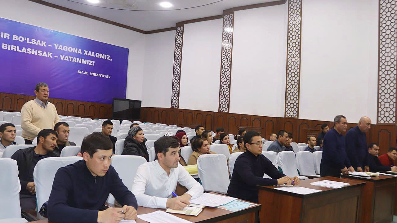 Oqoltin tumanida sport sohasining bugungi real holati ochiq va tanqidiy ruhda muhokama qilindi